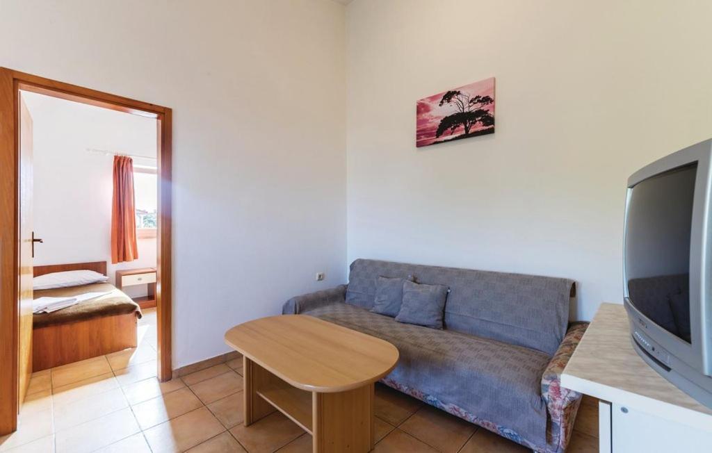 Apartmani Valdebek Пула Экстерьер фото